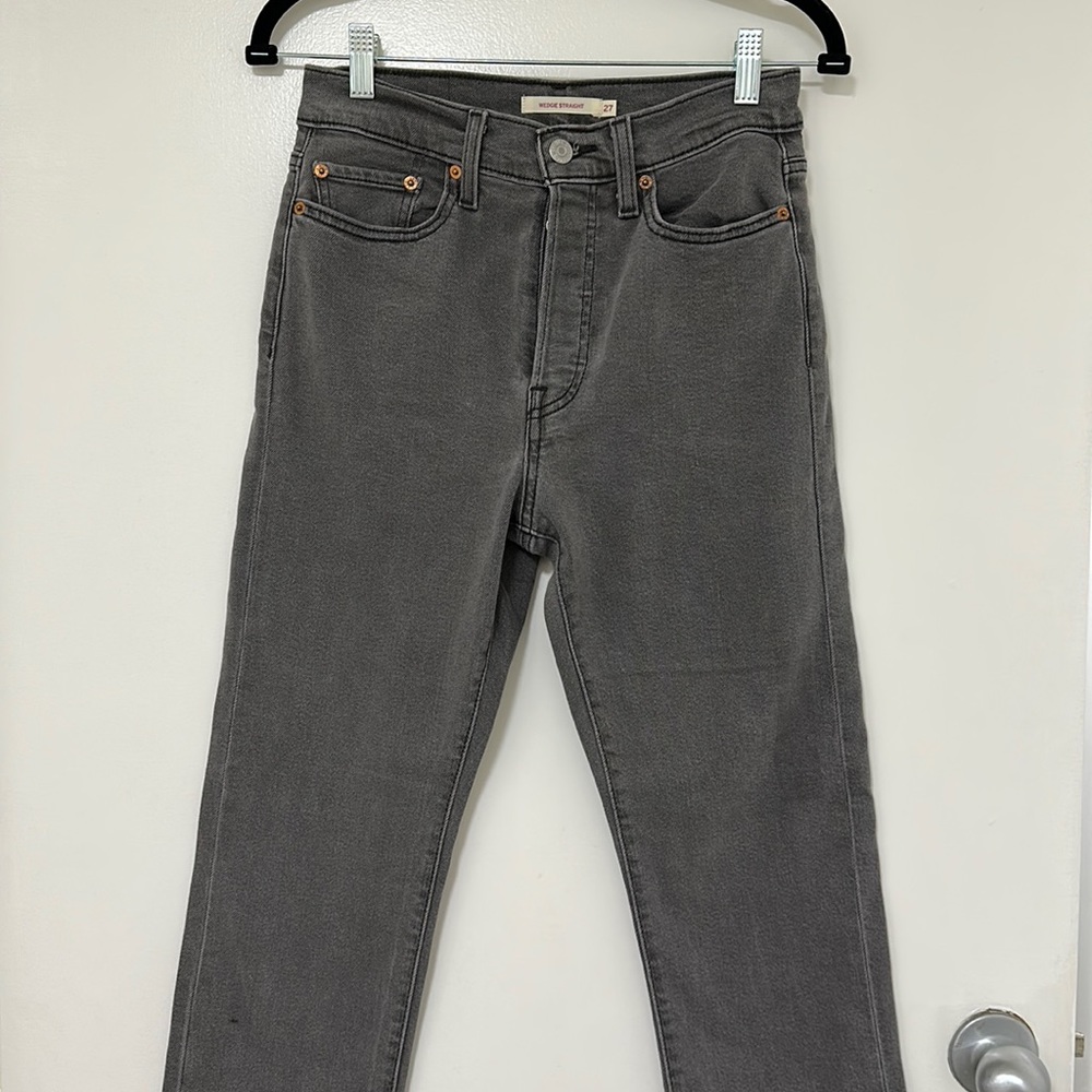Levi jeans grey color with buttons